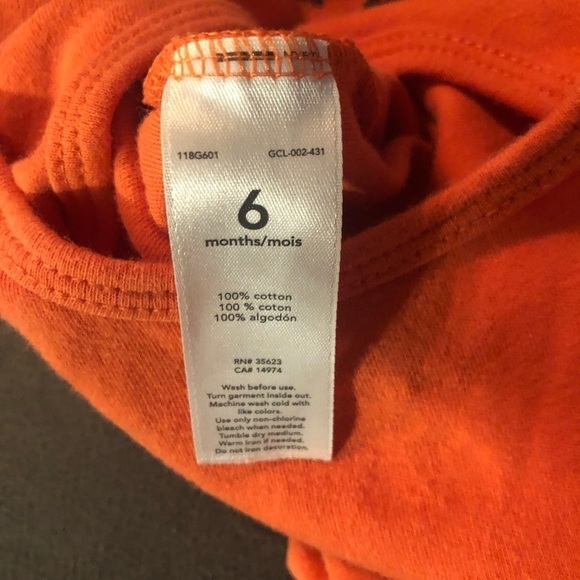 Carters Long Sleeve Onesie - Picture 4 of 4